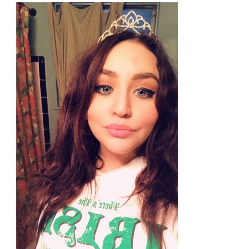 Meet your Posher, Juanita